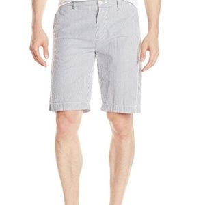 Lacoste Men's Seersucker Classic Fit Bermuda Short